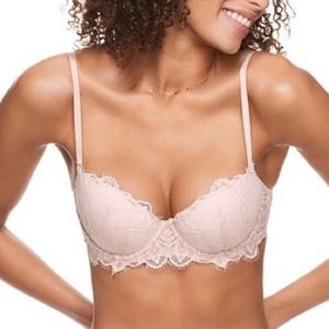 Victoria’s Secret/Pink Date push up